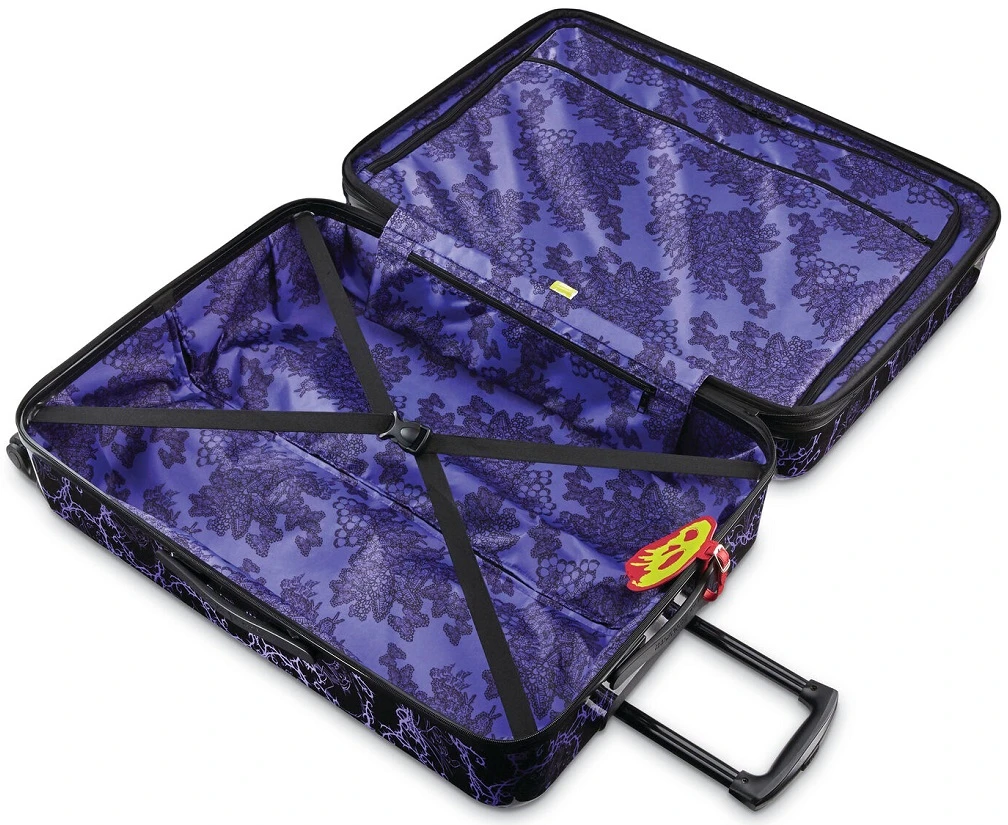 Disney Villains Hardside 20" Spinner 4 Disney Villains Hardside 20" Spinner - Image 2