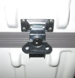 Parker SC2020-20LF Shipping Case With 2 In. Foam Lined Interior Interior -Luggage Storage Store parker sc sw series latch 51