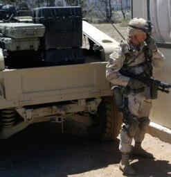 Pelican 0370-FL Cube Case With 2 Inch Foam Lining 5 Pelican 0370-FL Cube Case With 2 Inch Foam Lining -Luggage Storage Store pelican 0370 app army 1