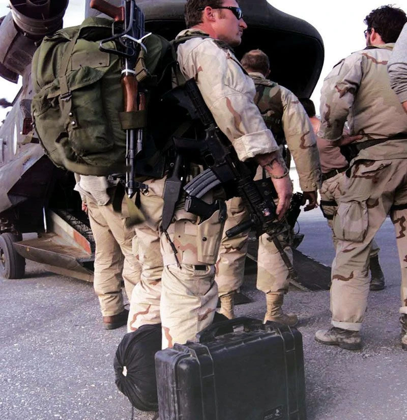 Pelican 1550TP Medium Shipping Case With TrekPak Divider System 6 Pelican 1550TP Medium Shipping Case With TrekPak Divider System - Image 4