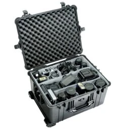 Pelican 1624 Large Wheeled Transport Case With Padded Dividers