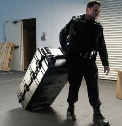 Pelican 1780NF Large Wheeled Transport Case With Empty Interior -Luggage Storage Store pelican 1780 app swat