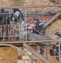 Pelican IM3100 Long Storm Wheeled Case With Empty Interior 12 Pelican IM3100 Long Storm Wheeled Case With Empty Interior -Luggage Storage Store pelican im3100 app swat 1