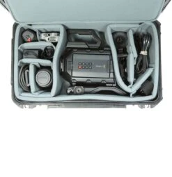 SKB ISeries 3i 2011-7 Wheeled Shipping Case W/ Think Tank Removable Zippered Divider -Luggage Storage Store skb 3i 2011 7dz upclose