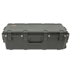 SKB ISeries 3i 3613-12 Wheeled Shipping Case W/ Think Tank Dividers 11 SKB ISeries 3i 3613-12 Wheeled Shipping Case W/ Think Tank Dividers -Luggage Storage Store skb 3i 3613 12b closed front 2
